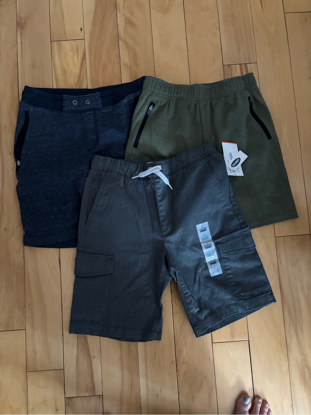 Old Navy Boys Olive, Gray and Navy Casual Shorts Trio